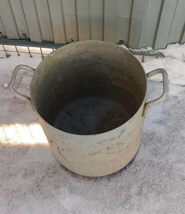 Продам советскую кастрюлю 30 литровые