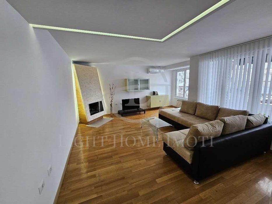 Продава се Тристаен апартамент в Пловдив, Кършияка - 134 кв.м за 2127 €/кв.м - Снимка #1