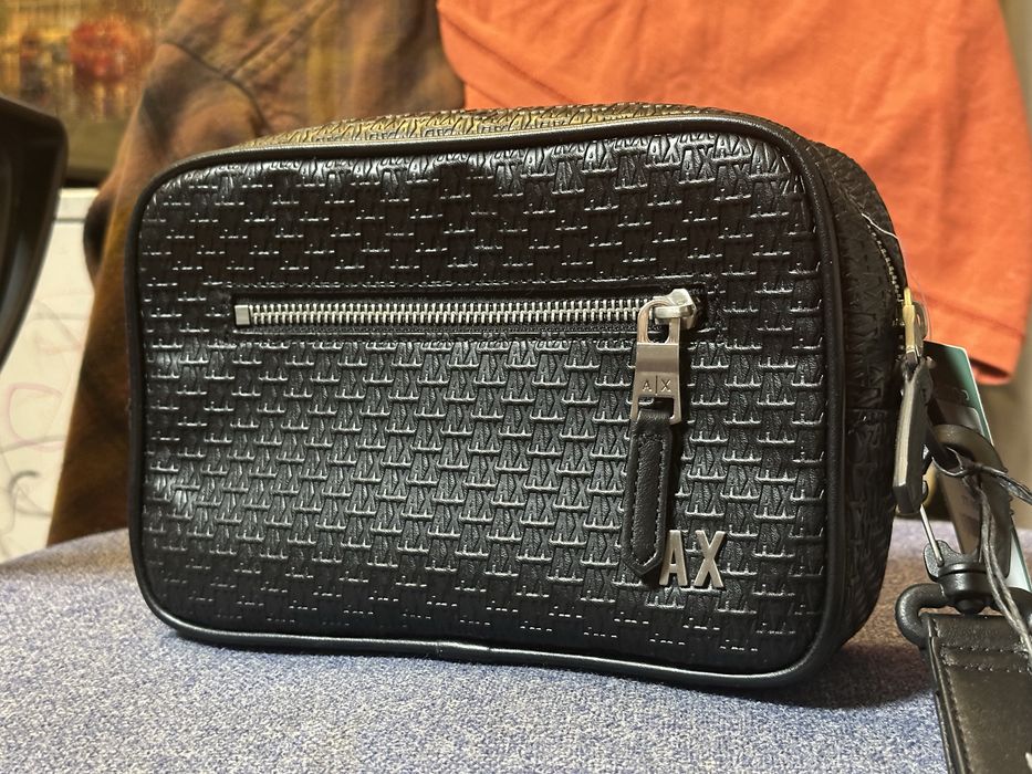 Барсетка Armani Exchange SS2025