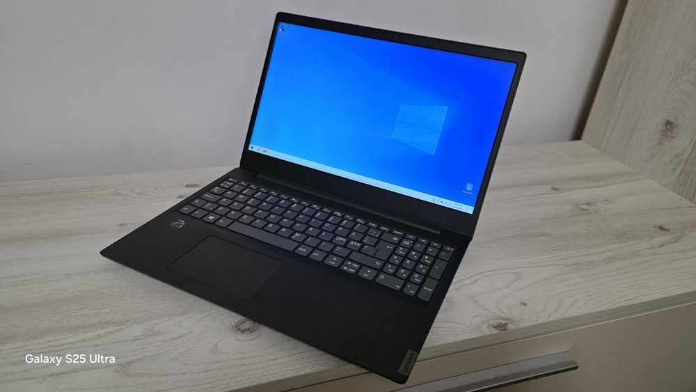 Laptop Lenovo i5 gen 10
