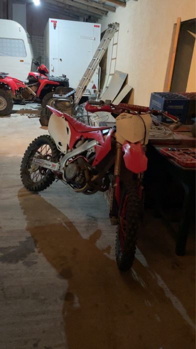 Vând honda crf 450 injecție