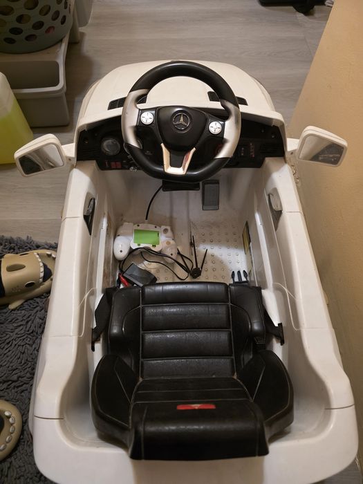 Детска кола с акумулатор