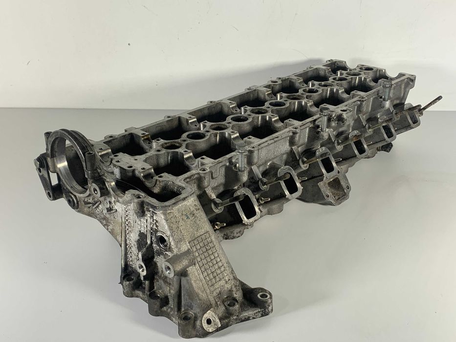 Цилиндрова глава Бмв М57 184к.с. Cilindrova glava BMW M57 3.0d 184hp