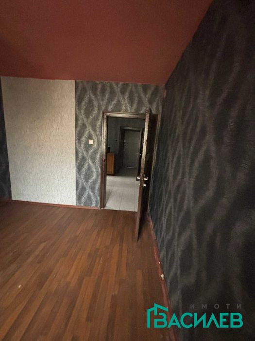 Продава се Двустаен апартамент в София, Център - 40 кв.м за 2775 €/кв.м - Снимка #2