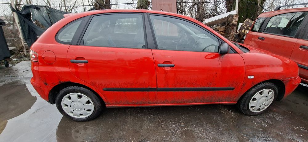 Dezmembrez Seat Ibiza 1.2 / 1.4 Benzina 2004 AZQ BXV BBY