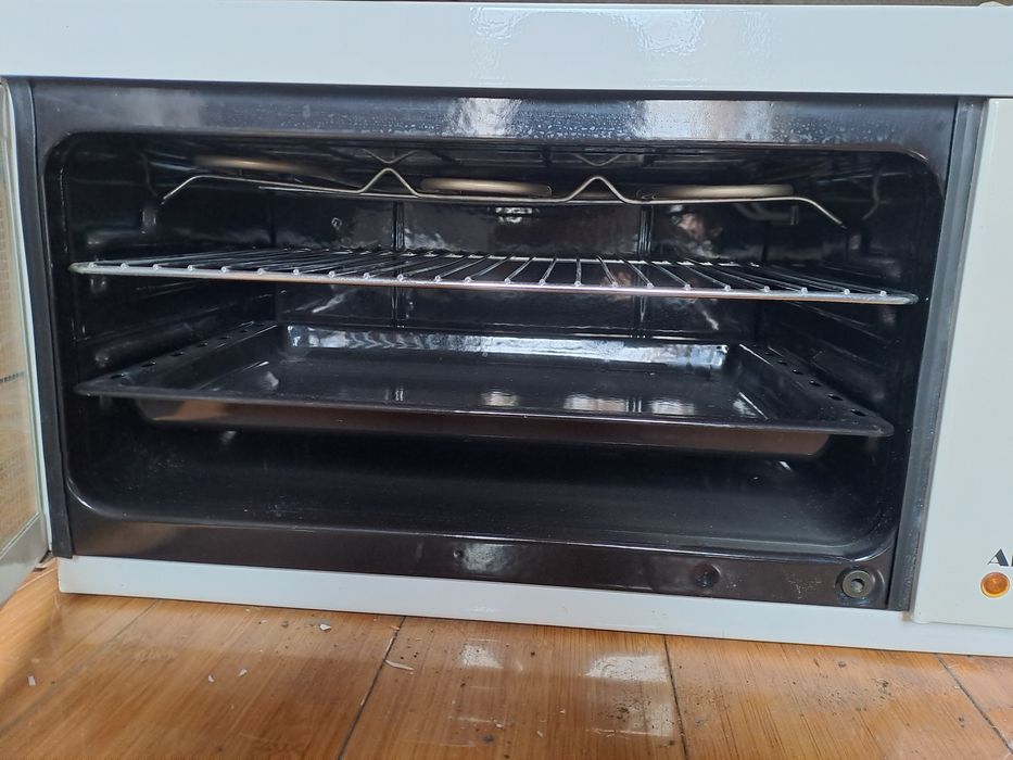 Электрогриль с электроплитой