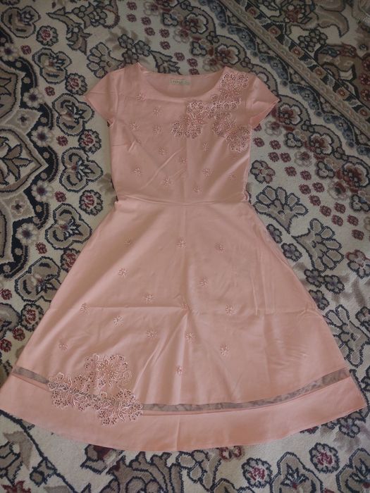 Kuylaklar yangidek asrab 1 2marta kiyilgan.