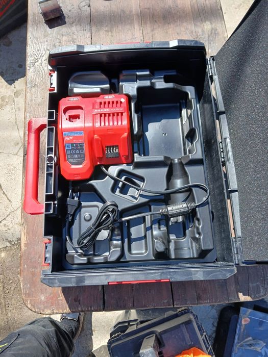 Cutie depozitare milwaukee