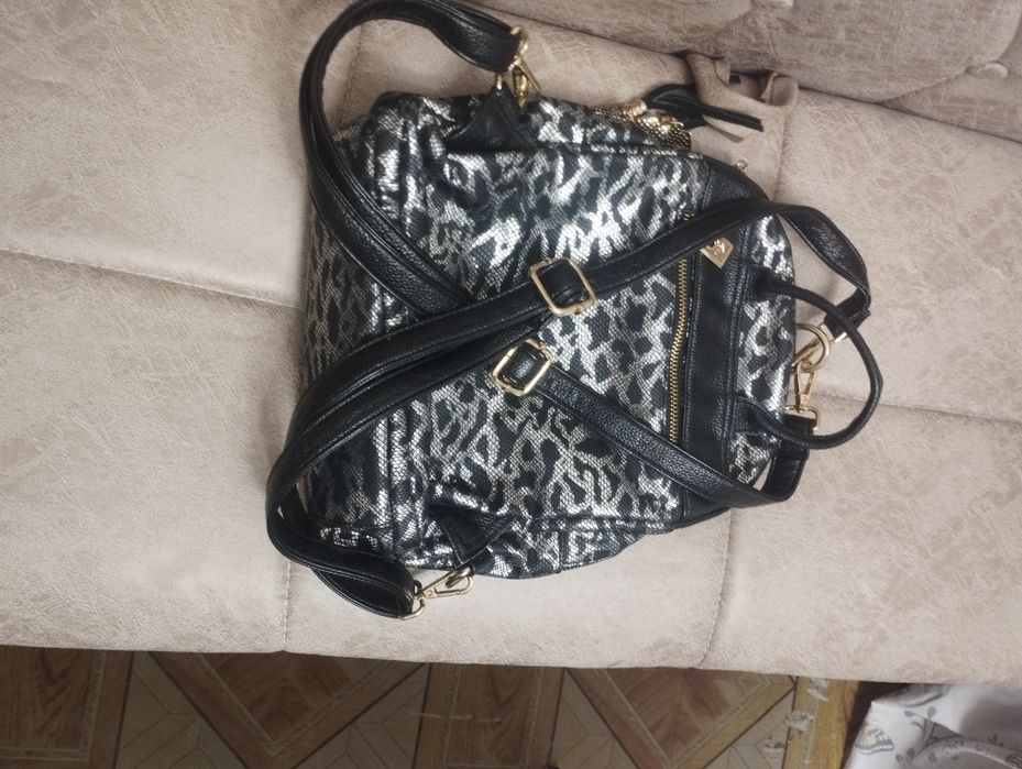 Продается женский рюкзак