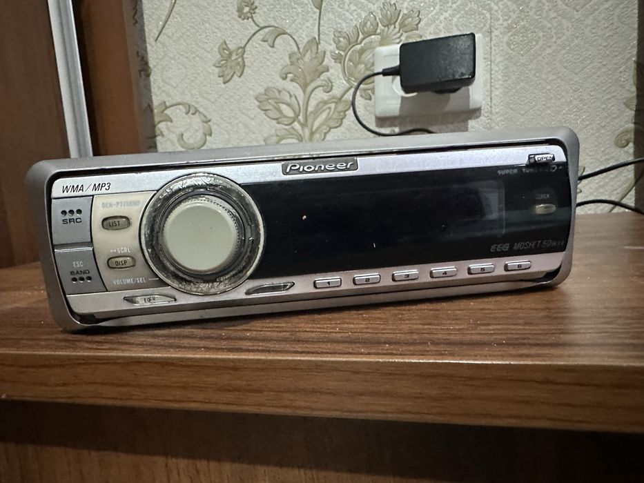 Pioneer 7750 Dilfin disc aux