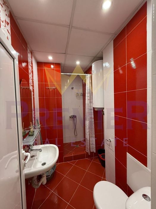 Продава се Тристаен апартамент в Пловдив, Център - 76 кв.м за 1644 €/кв.м - Снимка #10