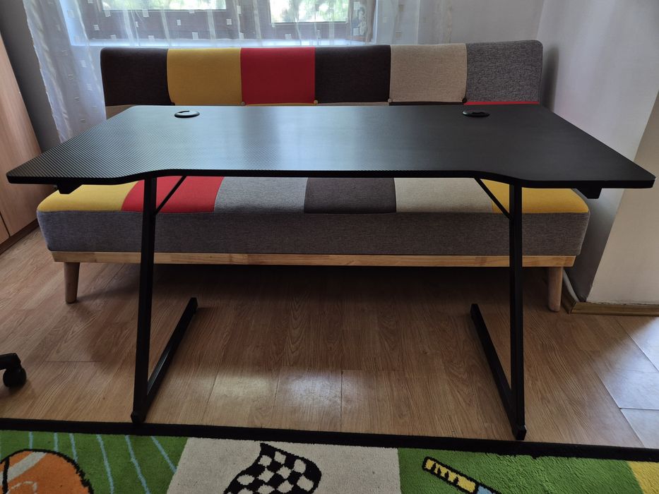 Birou gaming negru