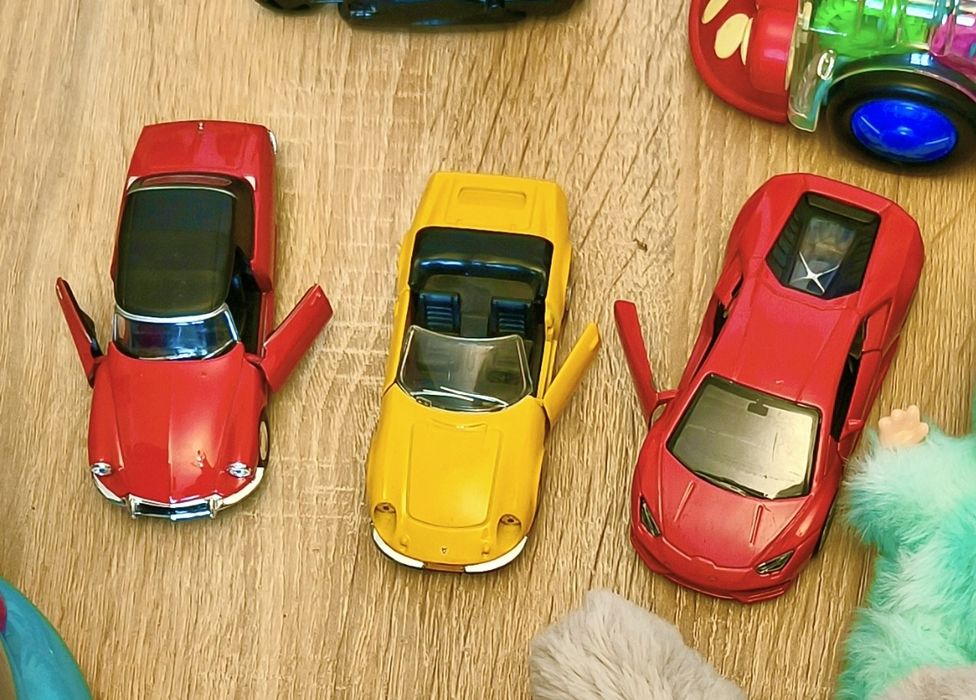 Macheta Trabant 601 Citroen Ford Ferrari