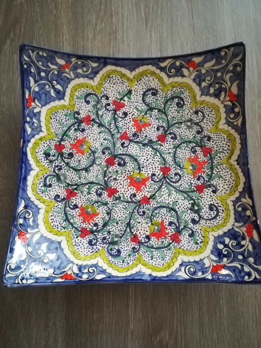 Тарелки ручной работы