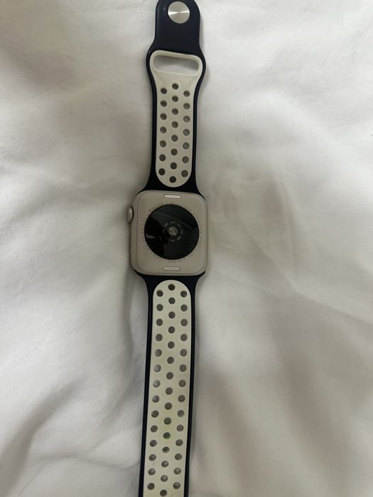 Apple Watch SE 96%