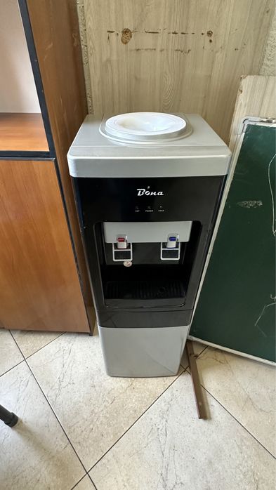 Продам кулер по дешевле