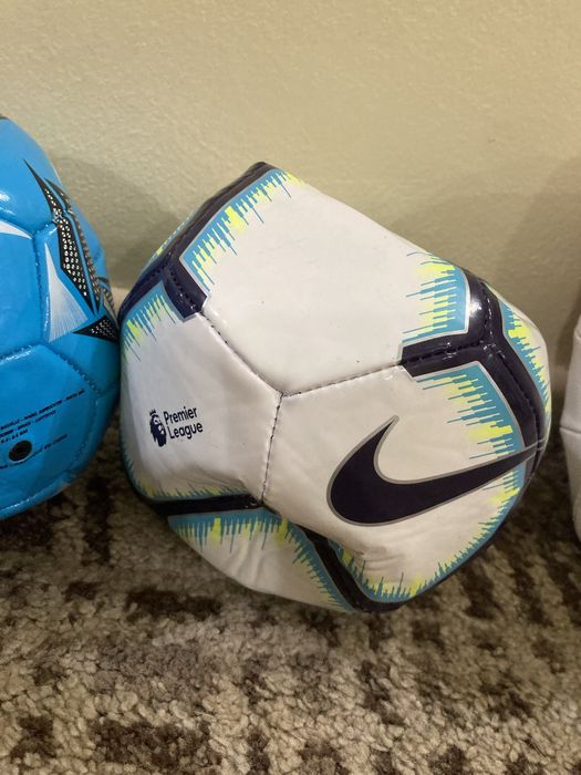 Mini топки за футбол,волейбол Wilson-7бр нови