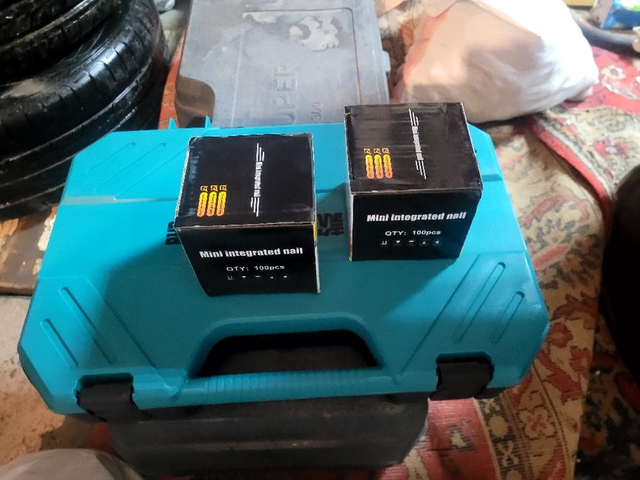 Продам пистолет монтажный