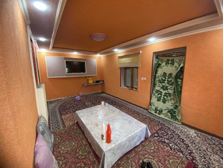 uy sotiladi 8.5 sotok