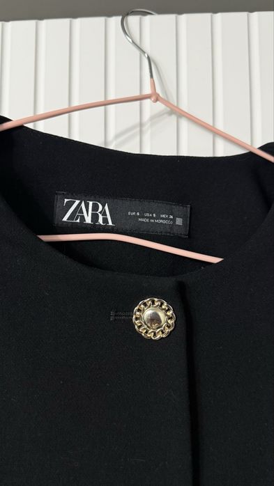 Черный костюм от ZARA