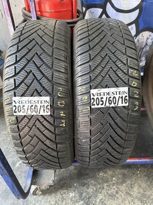 205/60/16 Vredestein M+S
