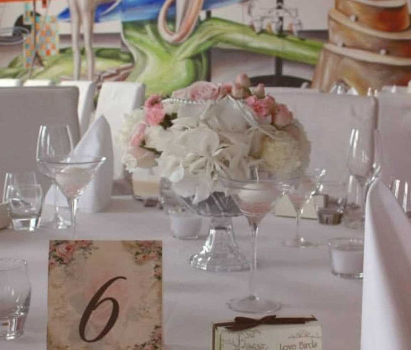 Комплект стъклени чаши и вази Мартини