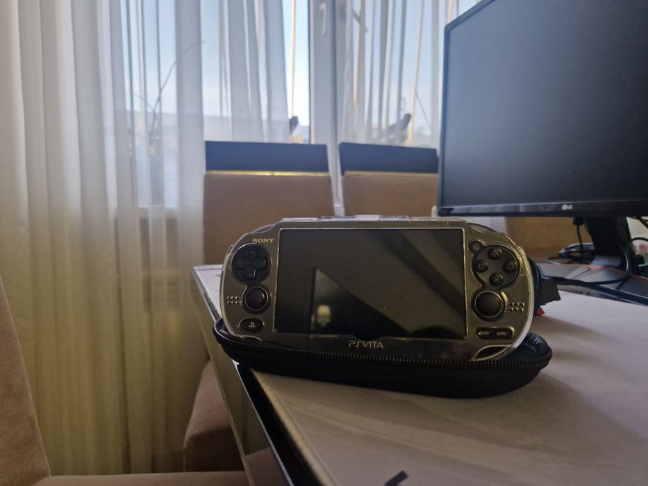 PlayStation Vita — 65 000 ₸