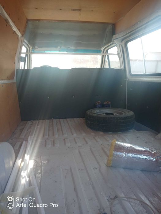 Ford sotiladi. 1992-yil yoqilg'i turi Dizel Qolgan ma'lumotlar telda