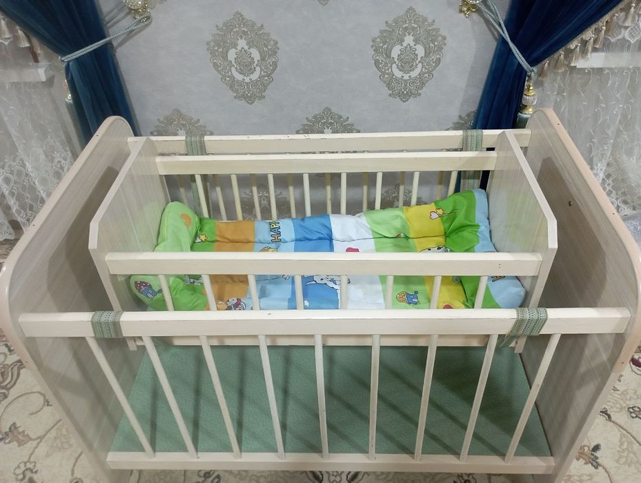 Продам детскую мебель