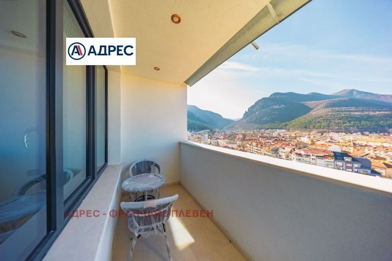 Продава се Тристаен апартамент в Враца, Център - 73 кв.м за 951 €/кв.м - Снимка #9