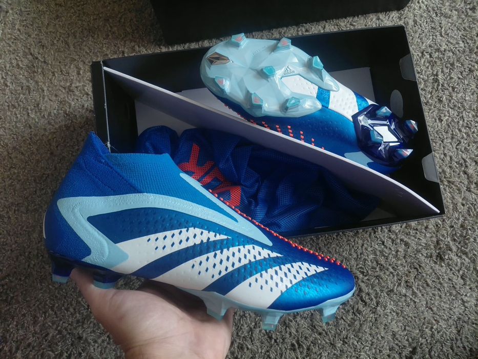 Ghete fotbal predator accuracy + fg pro
