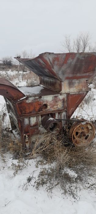 Продам сенодробилку