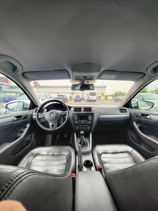 Vânzare Volkswagen Jetta 2.0