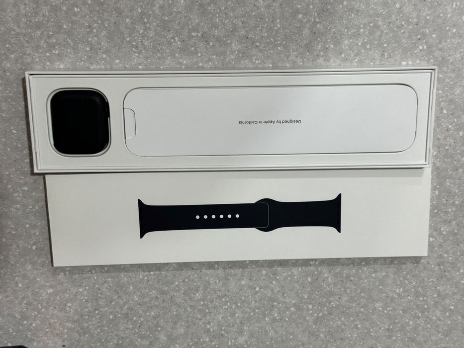 Продам новые часы Apple Watch series7 45мм