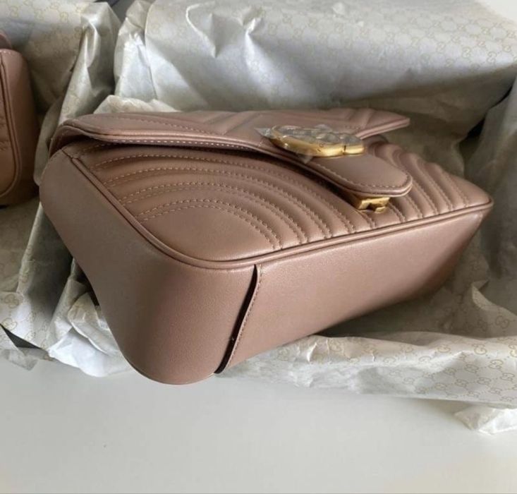 Чанта Gucci GG Marmont Small Matelassé