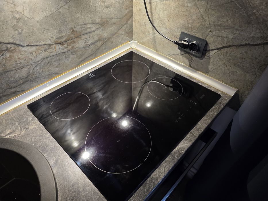 Plita inductie Electrolux