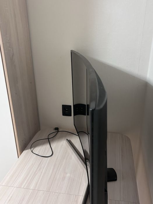 Телевизор samsung