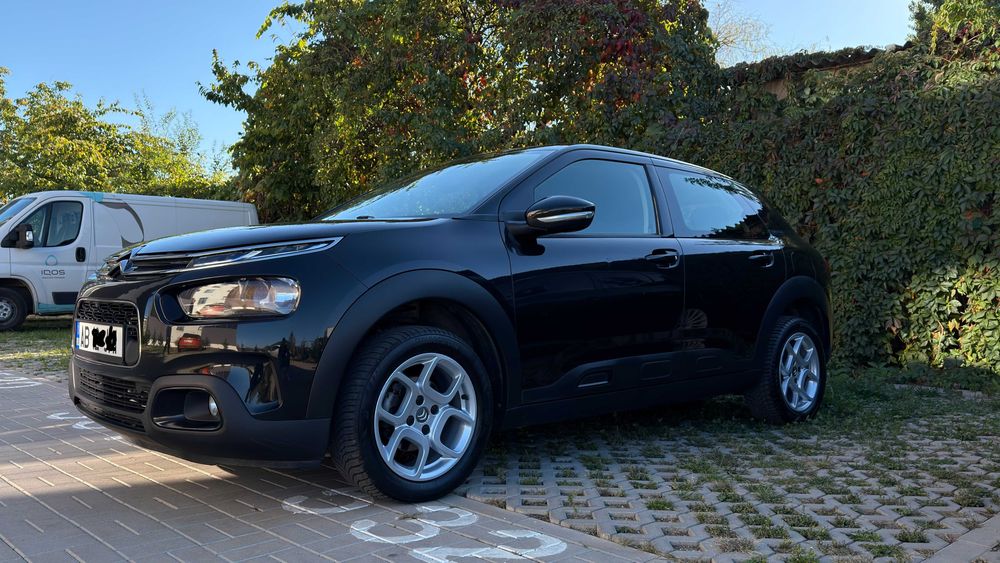 Citroën C4 Cactus 2018, 1.2 benzină 110 CP, manuală, 146.000 km