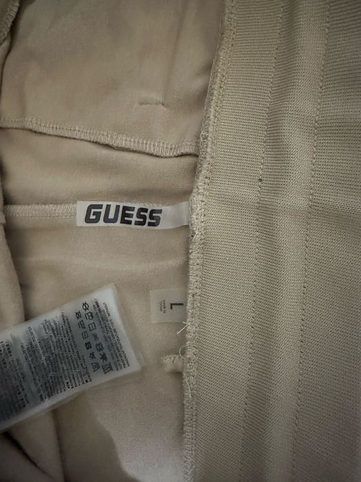 Pantaloni Guess Noi