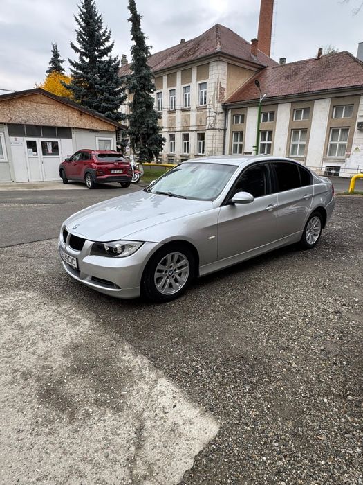 Bmw seria 3 e90 2.0 diesel.