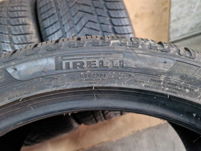 4 Pirelli R21 305/35
зимни гуми DOT3121