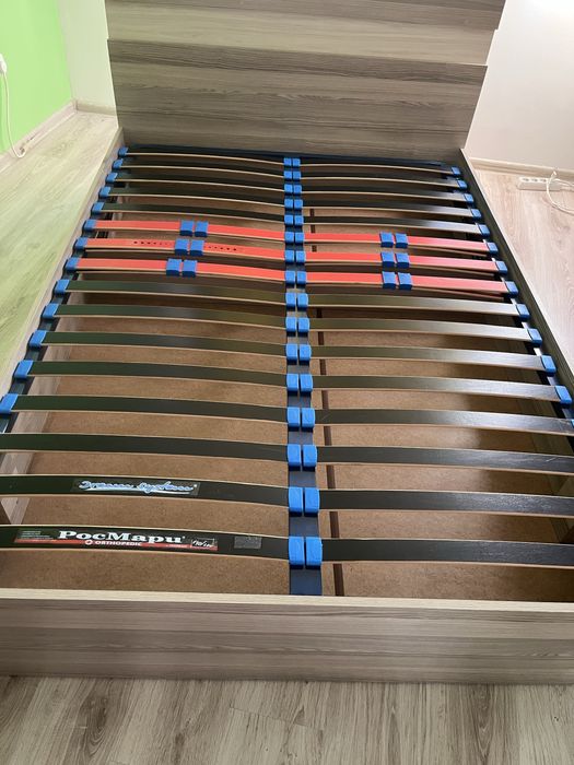 Рамка за спалня ***