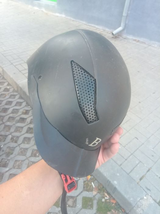 Casca echitatie ponei cai , protectie KnightsBridge  , 50-53 oval S

C