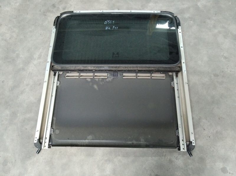 Люк от Nissan Bluebird