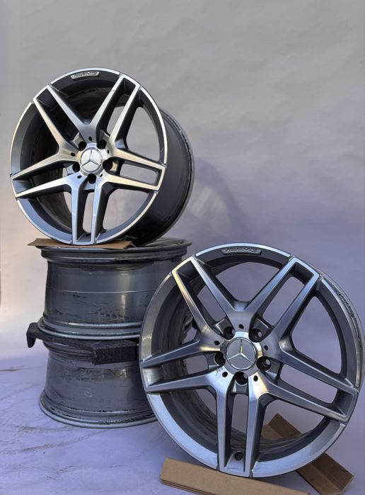 Оригинални джанти 19 цола amg 5x112 w222