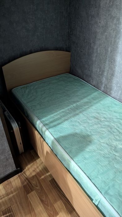 Детская кровать продам