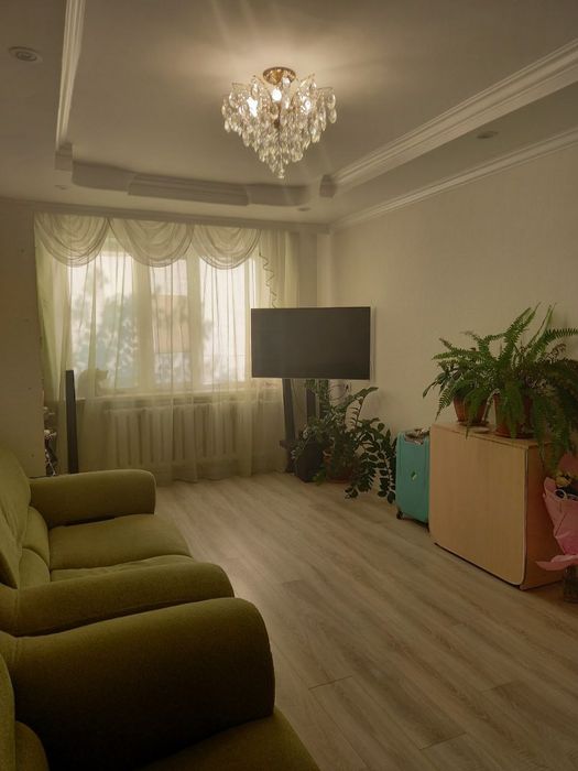 Продается 2-комнатная квартира