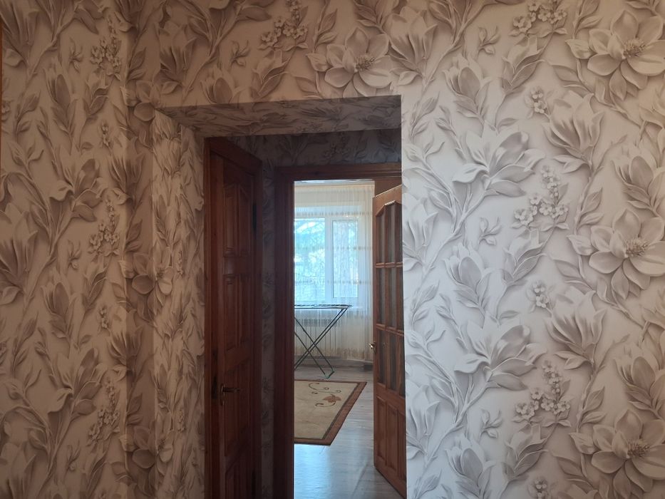 Поклейка обоев от 500 до 600 тг за кв м