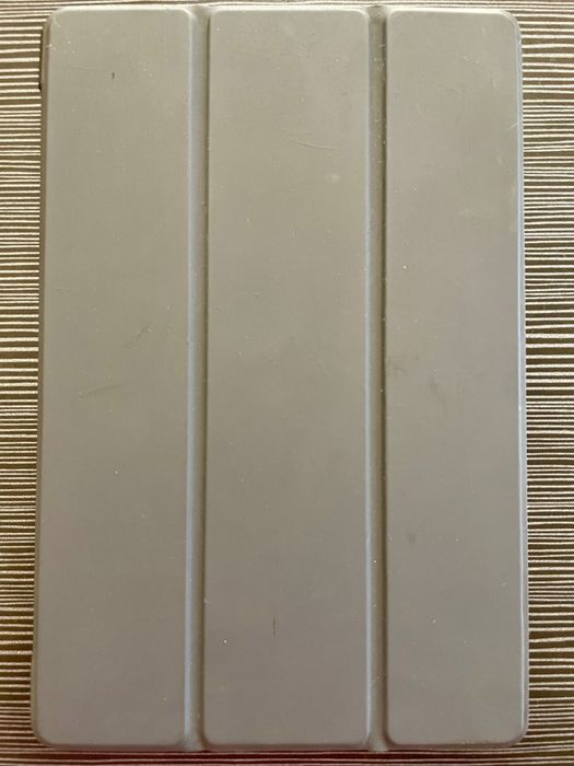 Samsung Tab S 5e. Holati alo, korobkasi bor. В отличном состоянии.