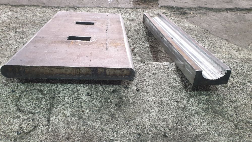 Части за трошачка ОМ35 / Петвои лагер / Разпорна плоча / Клин